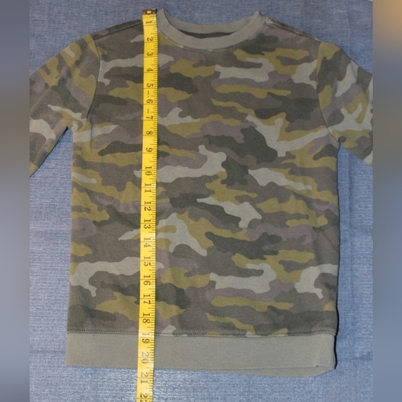 OLD Navy Boy's Bundle - Picture 4 of 9